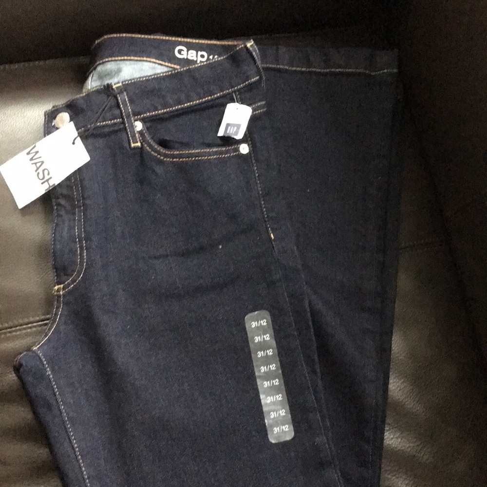NWT Gap Authentic Flare Jeans